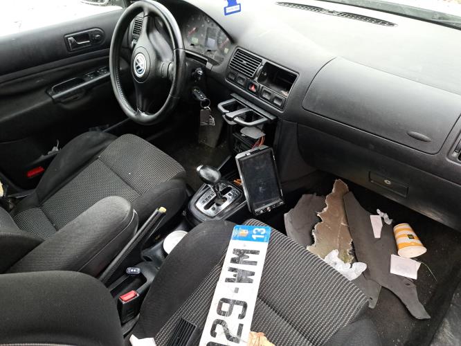Image Calandre - VOLKSWAGEN GOLF 4
