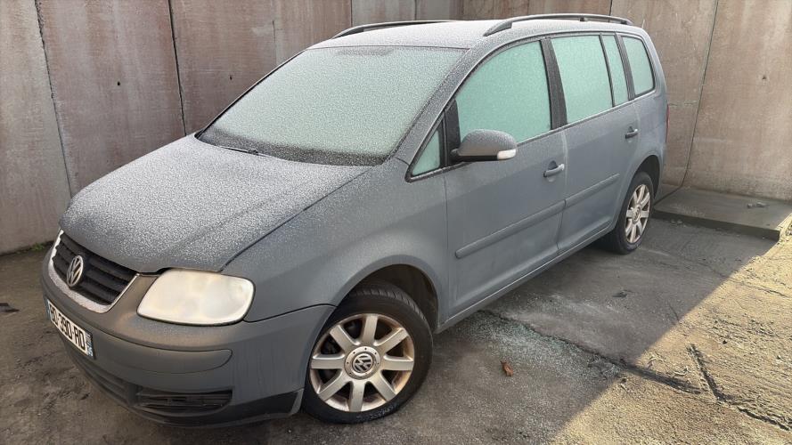 Image Feu arriere principal droit (feux) - VOLKSWAGEN TOURAN 1