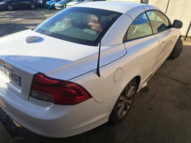 Image Capot - VOLVO C 70 2