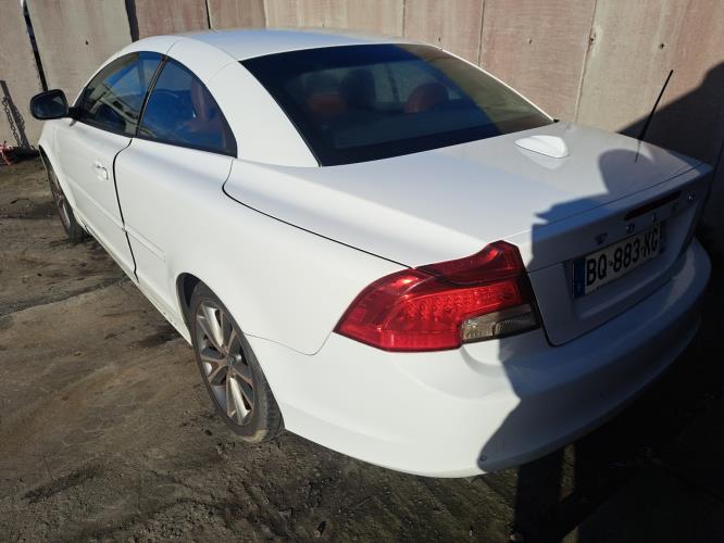 Image Capot - VOLVO C 70 2