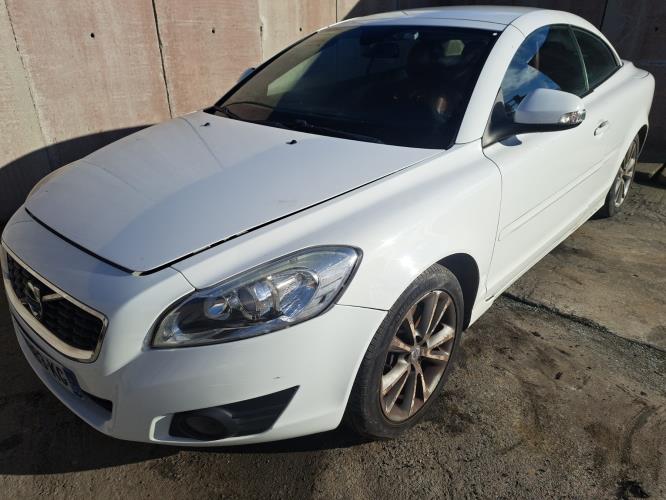Image Capot - VOLVO C 70 2