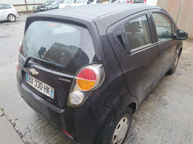 Image Pare choc arriere - CHEVROLET SPARK