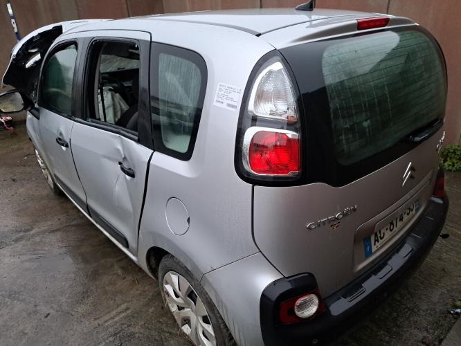 Image Feu arriere principal gauche (feux) - CITROEN C3 PICASSO