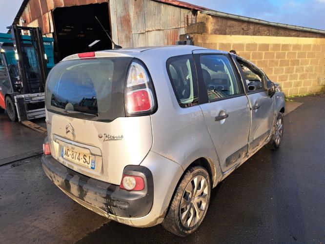 Image Pare choc arriere - CITROEN C3 PICASSO