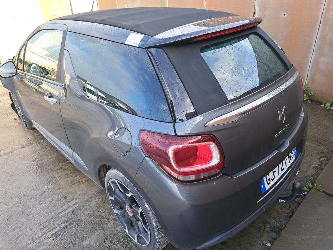 Image Capot - CITROEN DS3