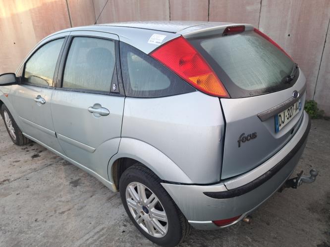 Image Pare choc avant - FORD FOCUS 1