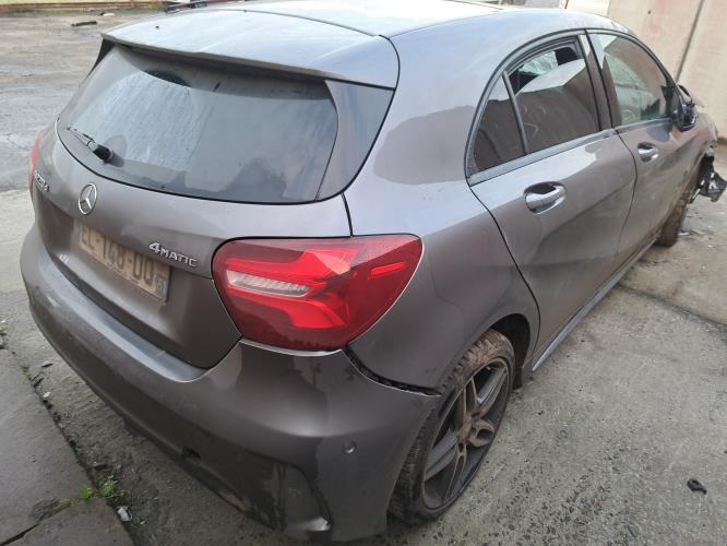 Image Volant - MERCEDES CLASSE A 176
