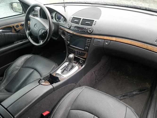 Image Capot - MERCEDES CLASSE E 211