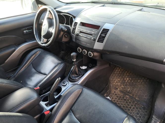 Image Pare choc avant - MITSUBISHI OUTLANDER 2