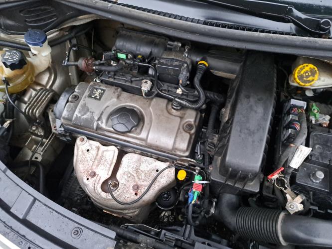 Image Porte avant droit - PEUGEOT 207