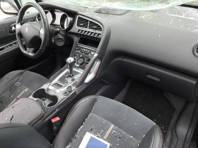 Image Aile avant droit - PEUGEOT 3008 1