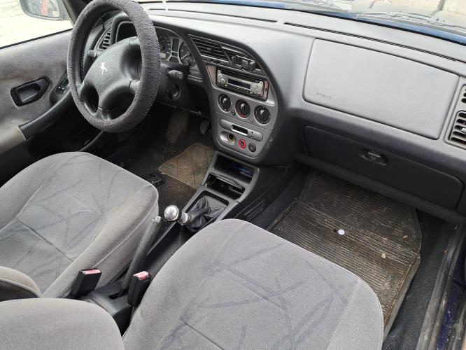 Image Porte avant gauche - PEUGEOT 306