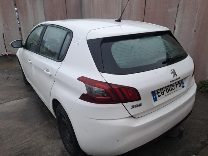 Image Ecran GPS - PEUGEOT 308 2