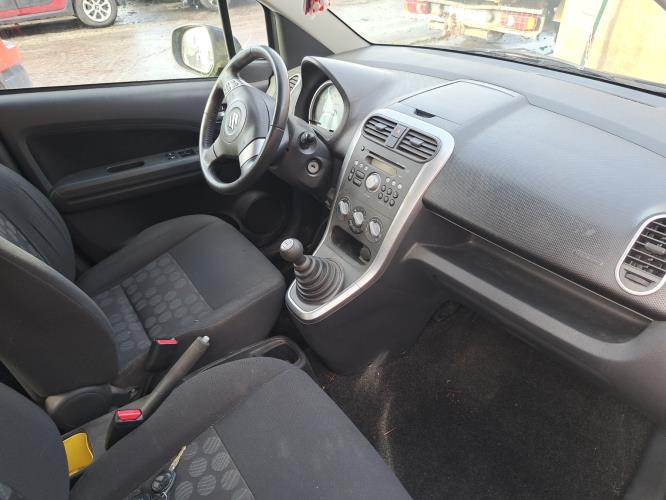 Image Feu arriere principal droit (feux) - SUZUKI SPLASH