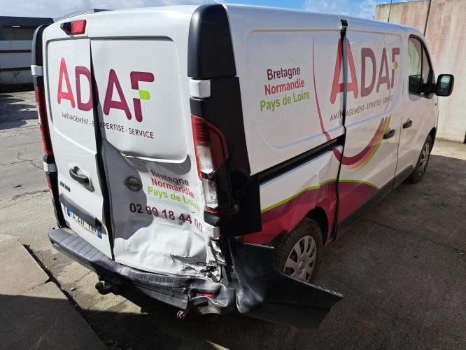 Image Enjoliveur - NISSAN NV300