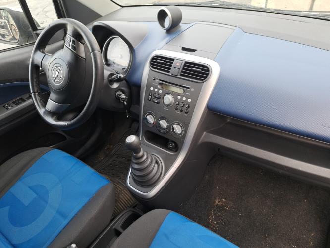 Image Plage arriere - OPEL AGILA B