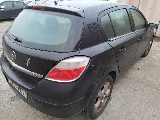 Image Porte avant gauche - OPEL ASTRA H