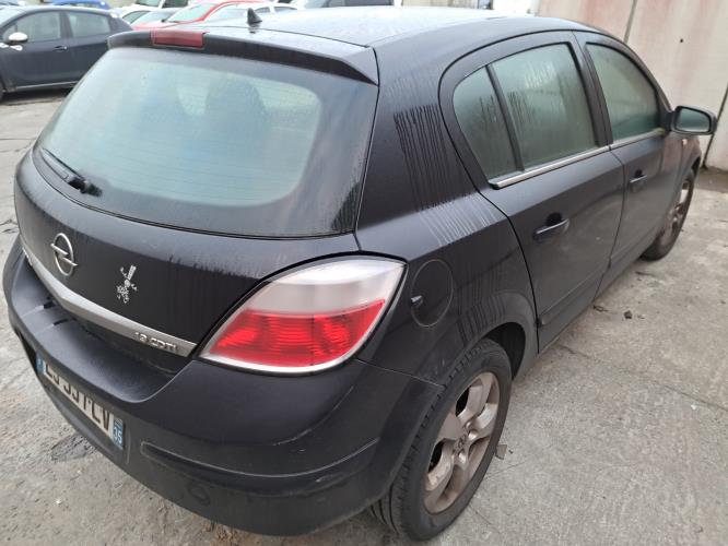 Image Porte avant gauche - OPEL ASTRA H