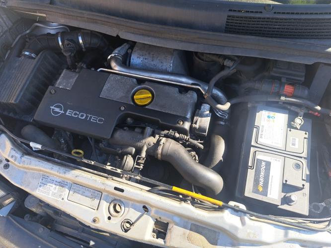Image Capot - OPEL ZAFIRA A