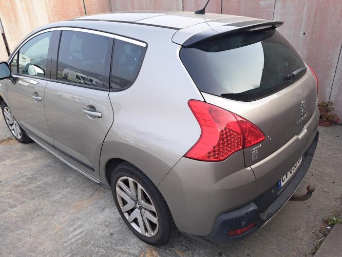 Image Attelage (boule de remorquage) - PEUGEOT 3008 1