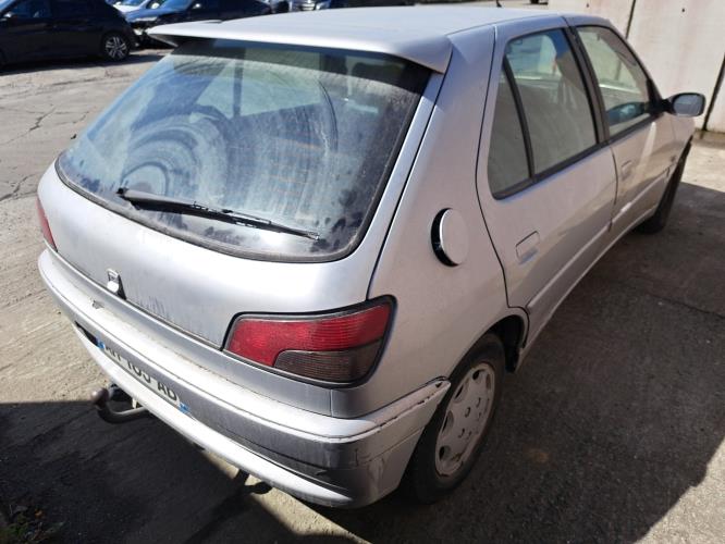 Image Retroviseur gauche - PEUGEOT 306
