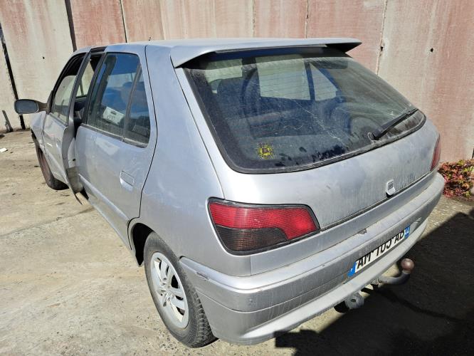 Image Retroviseur gauche - PEUGEOT 306