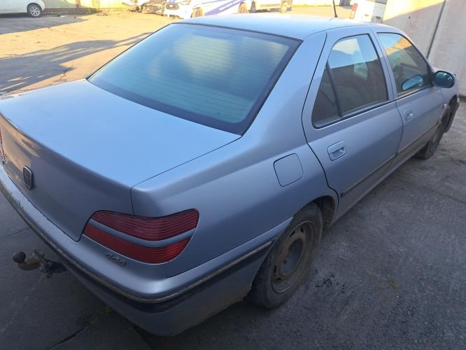 Image Malle/Hayon arriere - PEUGEOT 406