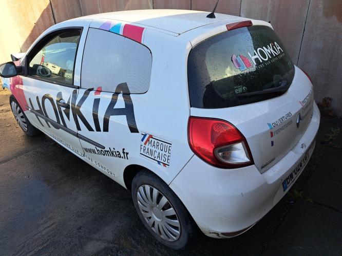 Image Aile avant droit - RENAULT CLIO 3
