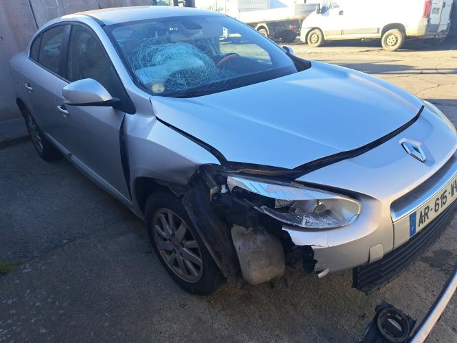 Image Aile avant gauche - RENAULT FLUENCE