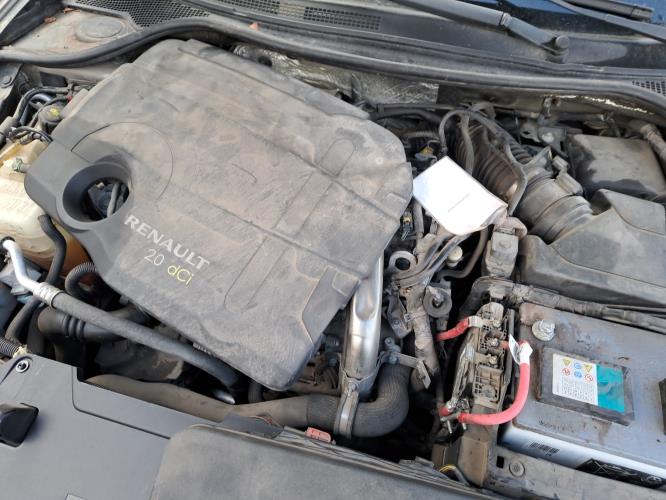 Image Pare boue avant gauche - RENAULT LAGUNA 3