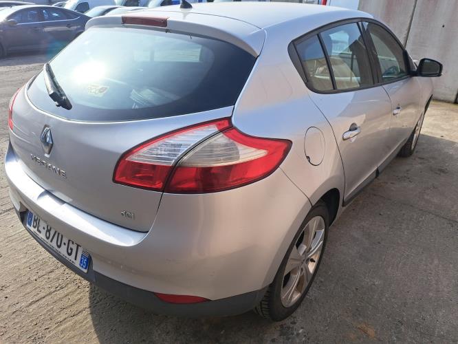 Image Feu arriere principal droit (feux) - RENAULT MEGANE 3