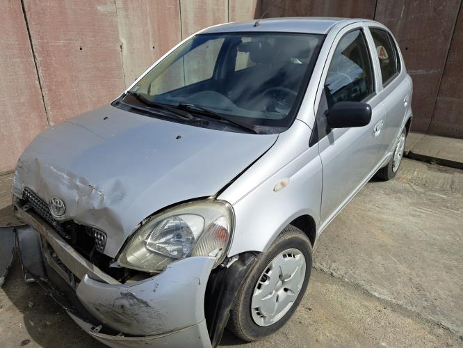 Image Porte avant droit - TOYOTA YARIS 1