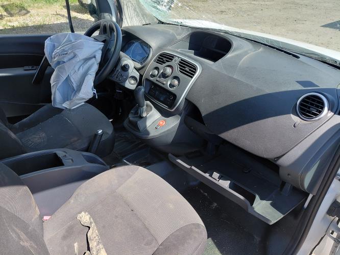 Image Feu arriere principal droit (feux) - RENAULT KANGOO 2