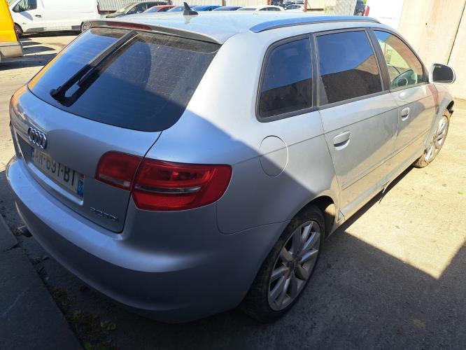 Image Porte avant droit - AUDI A3 2