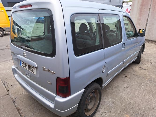 Image Porte avant droit - CITROEN BERLINGO 1