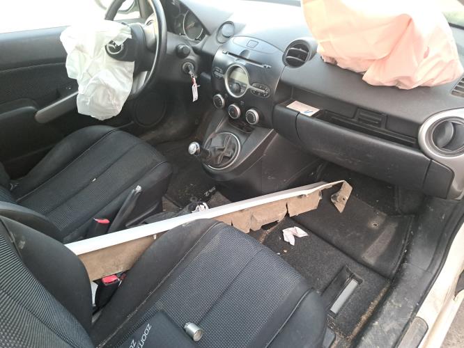Image Pare choc arriere - MAZDA 2 2