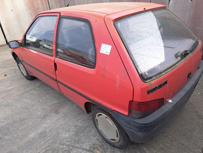 Image Feu arriere principal droit (feux) - PEUGEOT 106