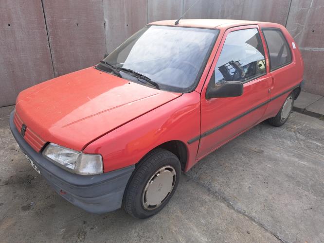 Image Feu arriere principal droit (feux) - PEUGEOT 106