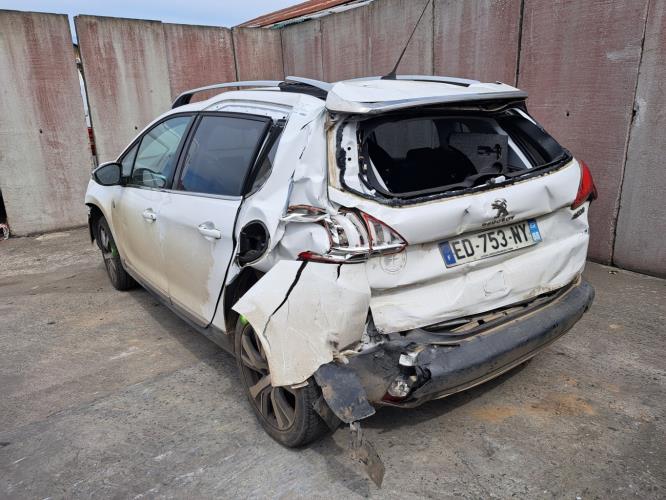 Image Ecran GPS - PEUGEOT 2008 1