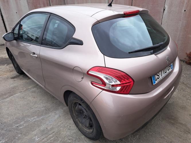 Image Plage arriere - PEUGEOT 208 1