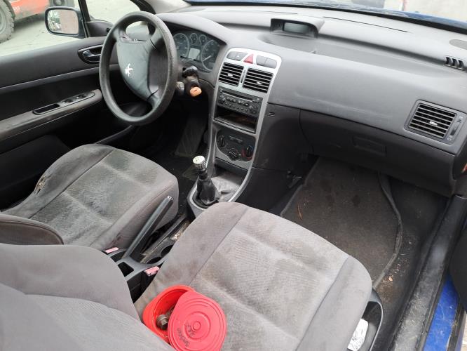 Image Feu arriere principal droit (feux) - PEUGEOT 307