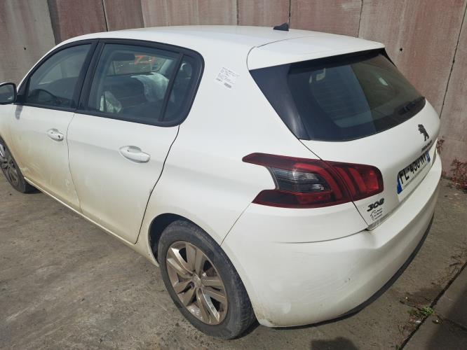 Image Feu arriere principal gauche (feux) - PEUGEOT 308 2