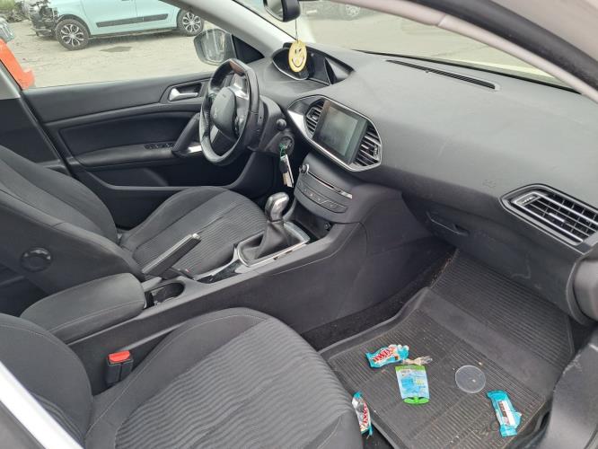 Image Plage arriere - PEUGEOT 308 2