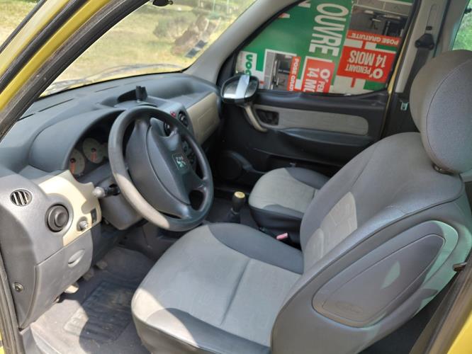 Image Calandre - PEUGEOT PARTNER 1