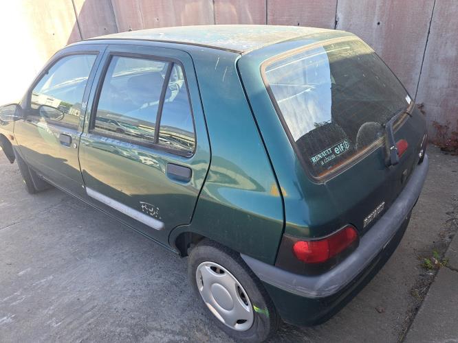 Image Pare choc avant - RENAULT CLIO 1