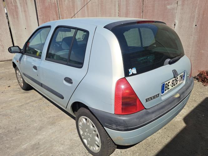 Image Calandre - RENAULT CLIO 2