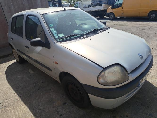 Image Calandre - RENAULT CLIO 2