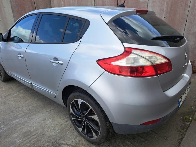 Image Interrupteur de leve vitre avant gauche - RENAULT MEGANE 3