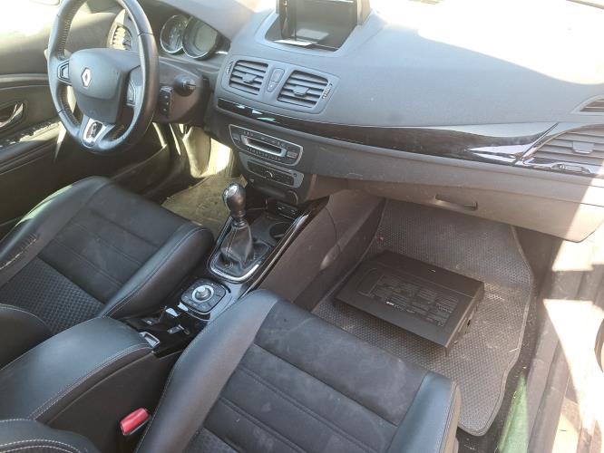 Image Capot - RENAULT MEGANE 3