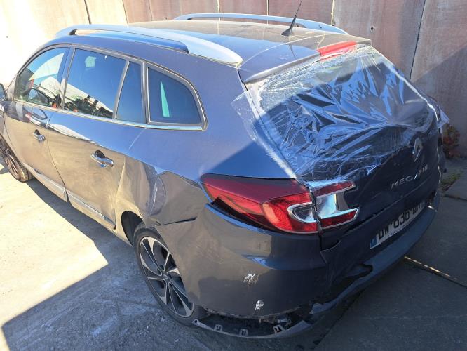 Image Capot - RENAULT MEGANE 3
